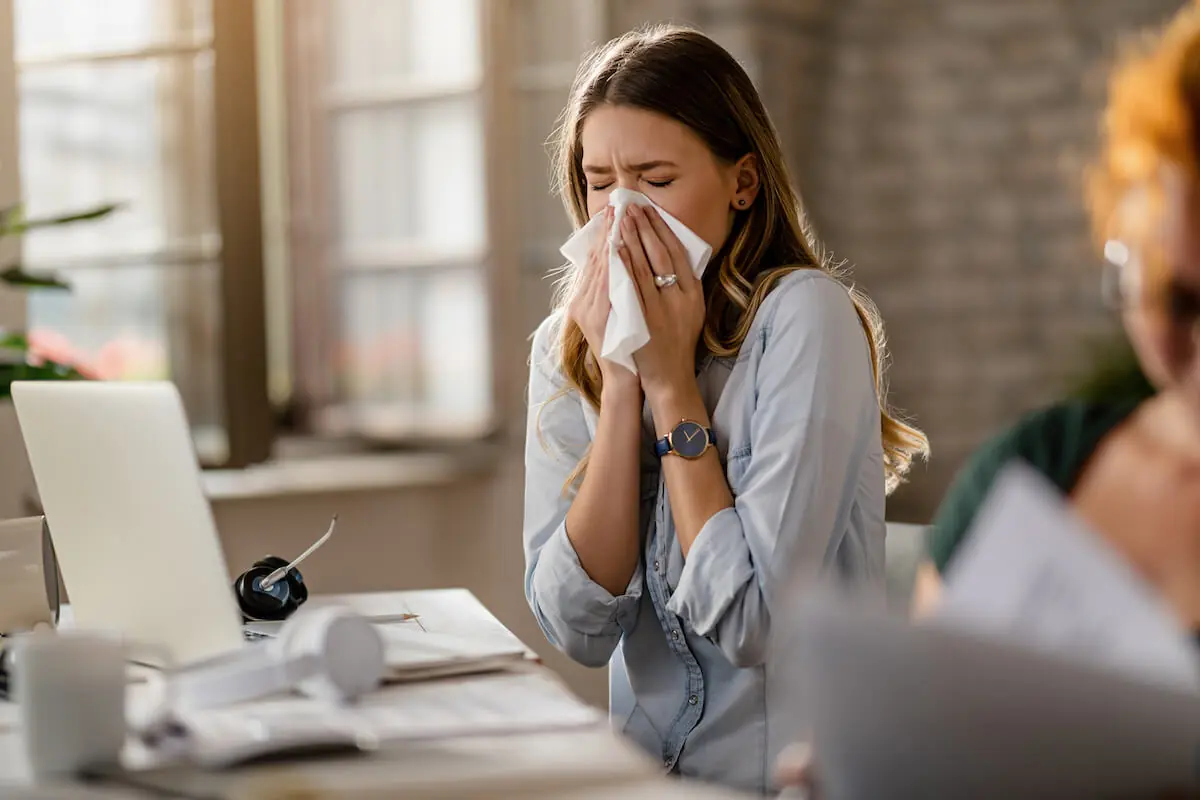 Természetes módszerek a szezonális allergiák legyőzésére
